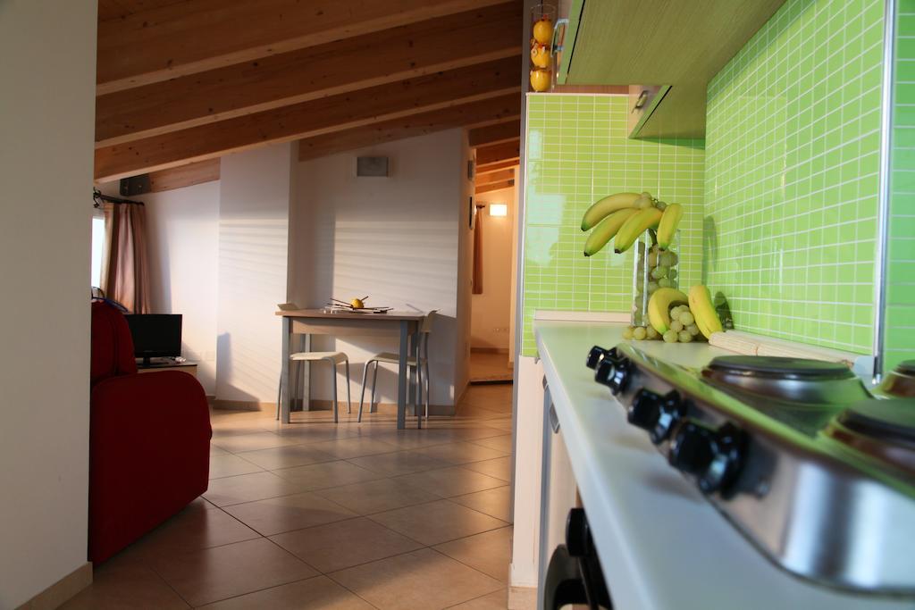ريتشوني Residence Ilario Suite Hotel الغرفة الصورة