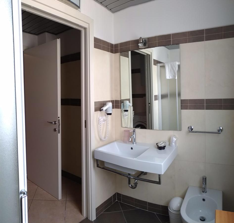 ريتشوني Residence Ilario Suite Hotel المظهر الخارجي الصورة