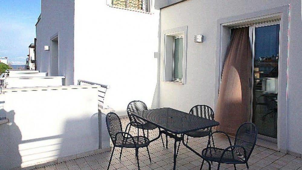 ريتشوني Residence Ilario Suite Hotel المظهر الخارجي الصورة